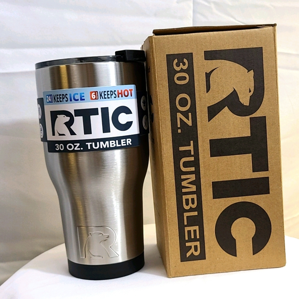 Rtic tumbler coffer or cold drinks